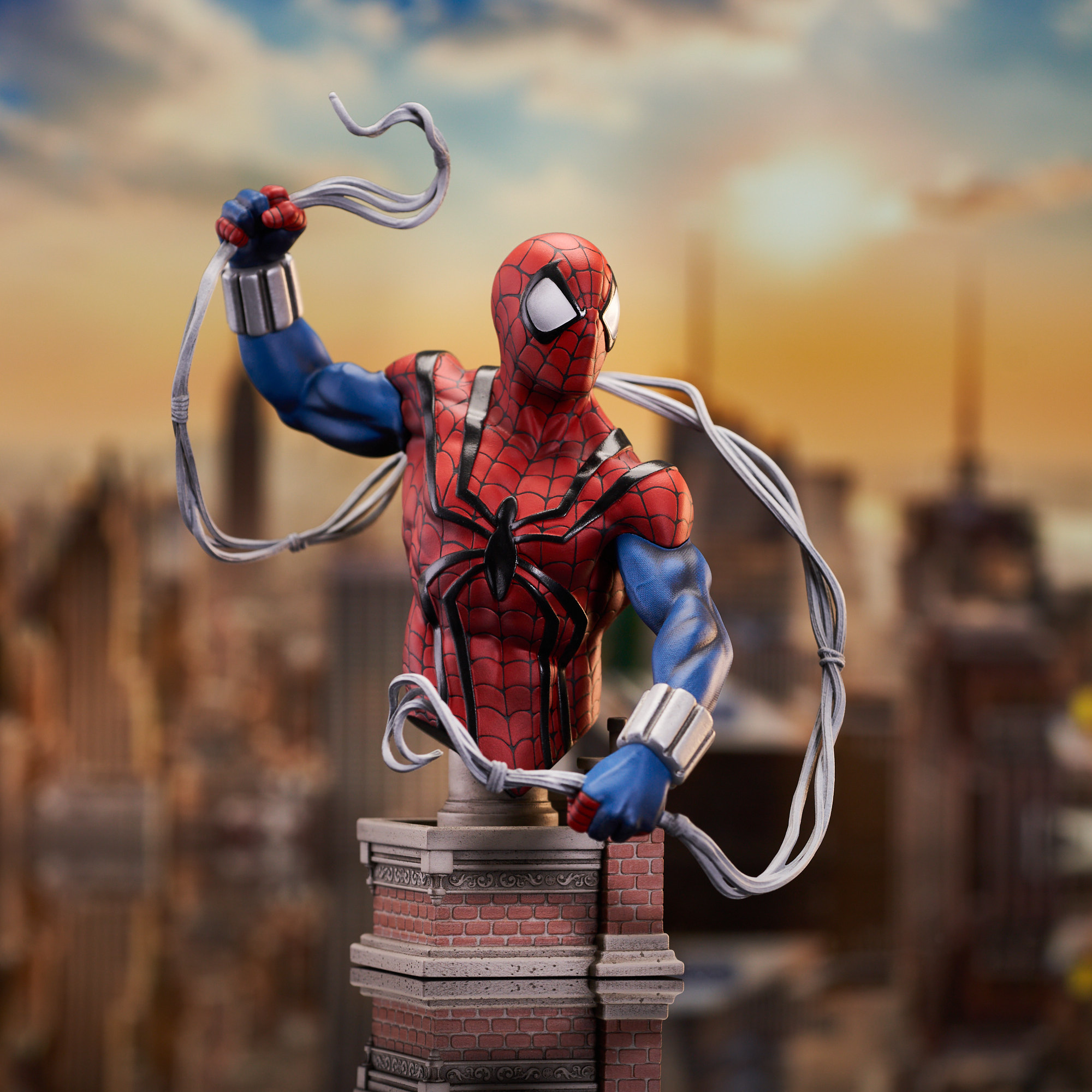 marvel-benreilly-bust-02.jpg
