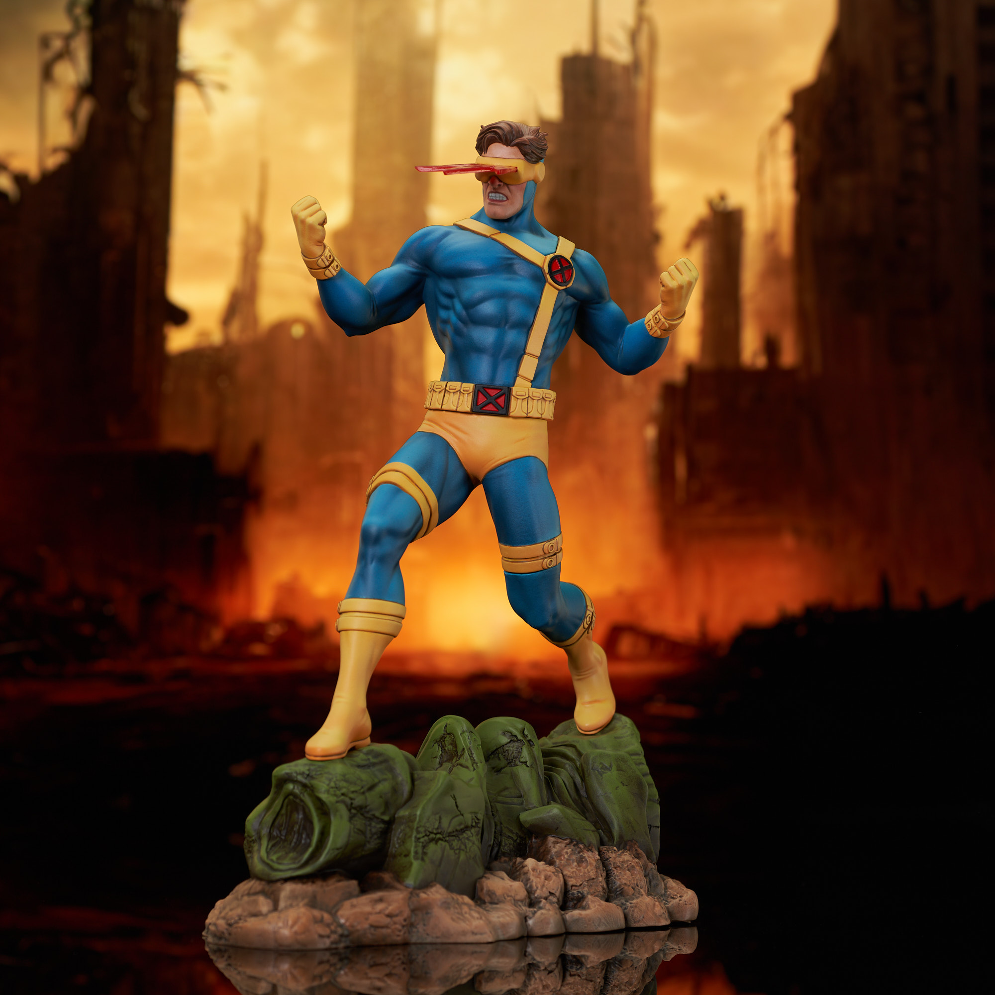 Coming Summer 2025 XMen, Ahsoka, Invincible and More! Diamond